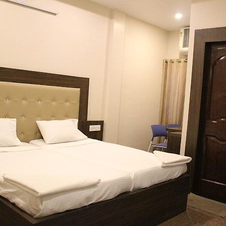 Venus Inn Bhubaneswar Exterior foto